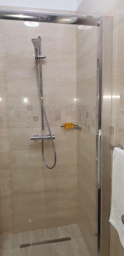 Mg Apartments Mamaia Nord Navodari Ngoại thất bức ảnh